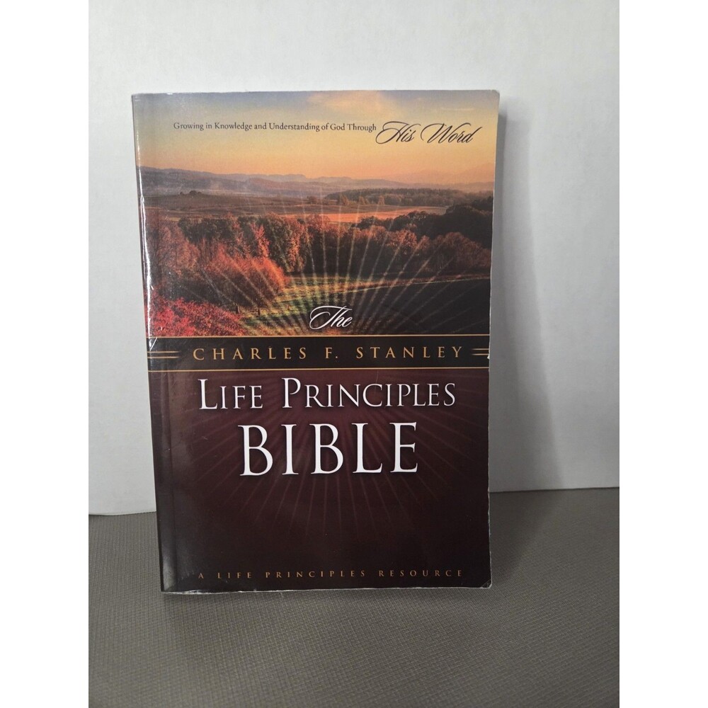 Charles F. Stanley Life Principles Bible NASB by Dr. Stanley Charles F Paperback